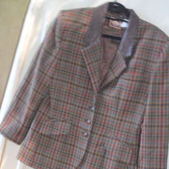 JH Collectibles Jackets & Blazers - Retro JH Collectibles Wool Plaid Brown Jacket Blazer 12 USA  Leather Collar